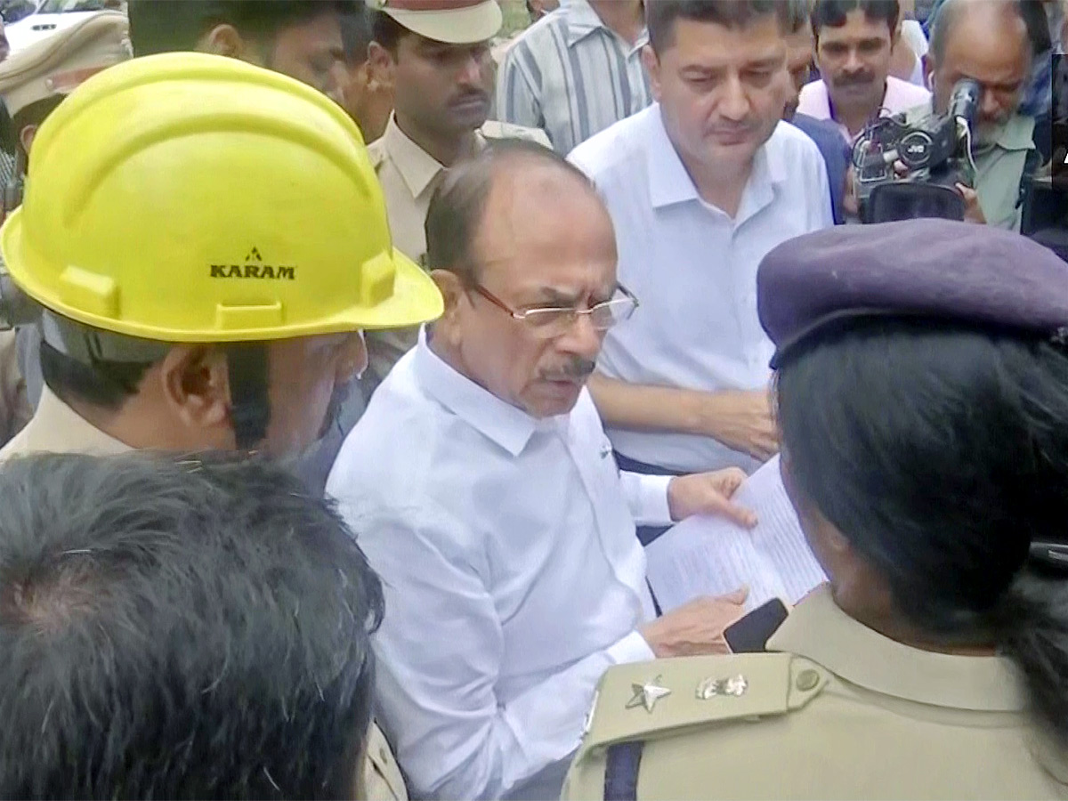 Fire Accident In Secunderabad Ruby Hotel Photos - Sakshi16