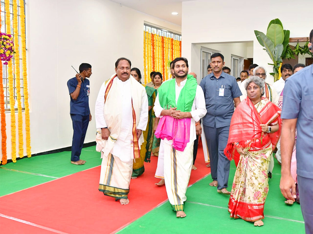 AP CM YS Jagan Tirumala Brahmotsavam 2022 - Sakshi23