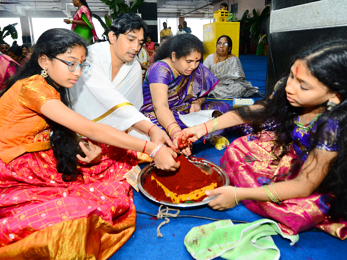 vijayawada Sri Lalitha Tripura Sundari Devi Photo Gallery - Sakshi16