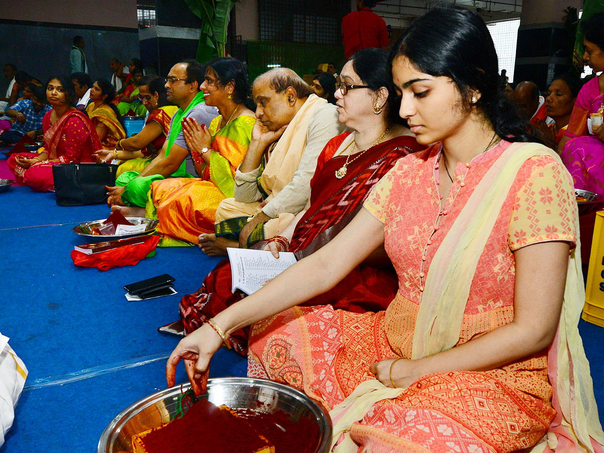 vijayawada Sri Lalitha Tripura Sundari Devi Photo Gallery - Sakshi19