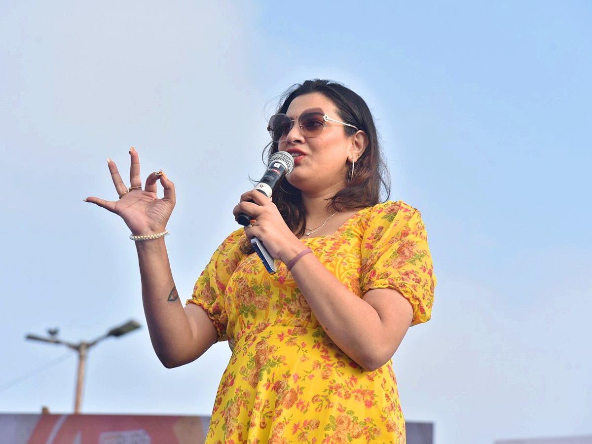 Hyderabad: Necklace Road PUREathon 2K 5K Fun Walk Run Photos - Sakshi14
