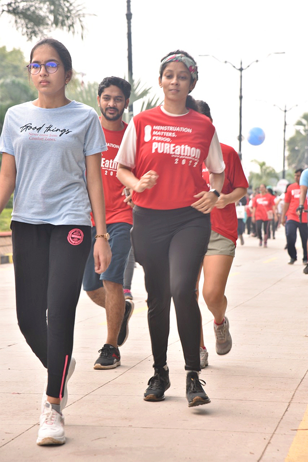 Hyderabad: Necklace Road PUREathon 2K 5K Fun Walk Run Photos - Sakshi17