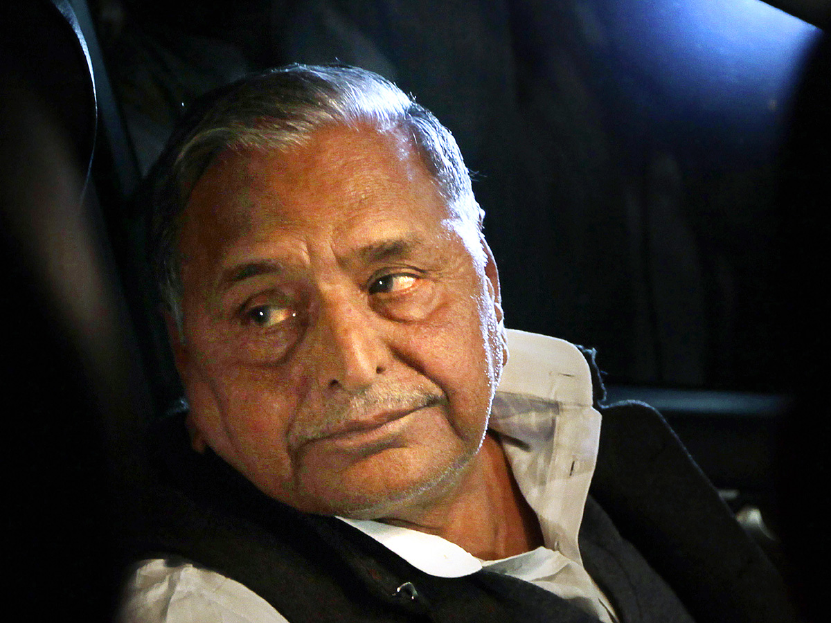Remembering Mulayam Singh Yadav Pictures Photo Gallery - Sakshi22