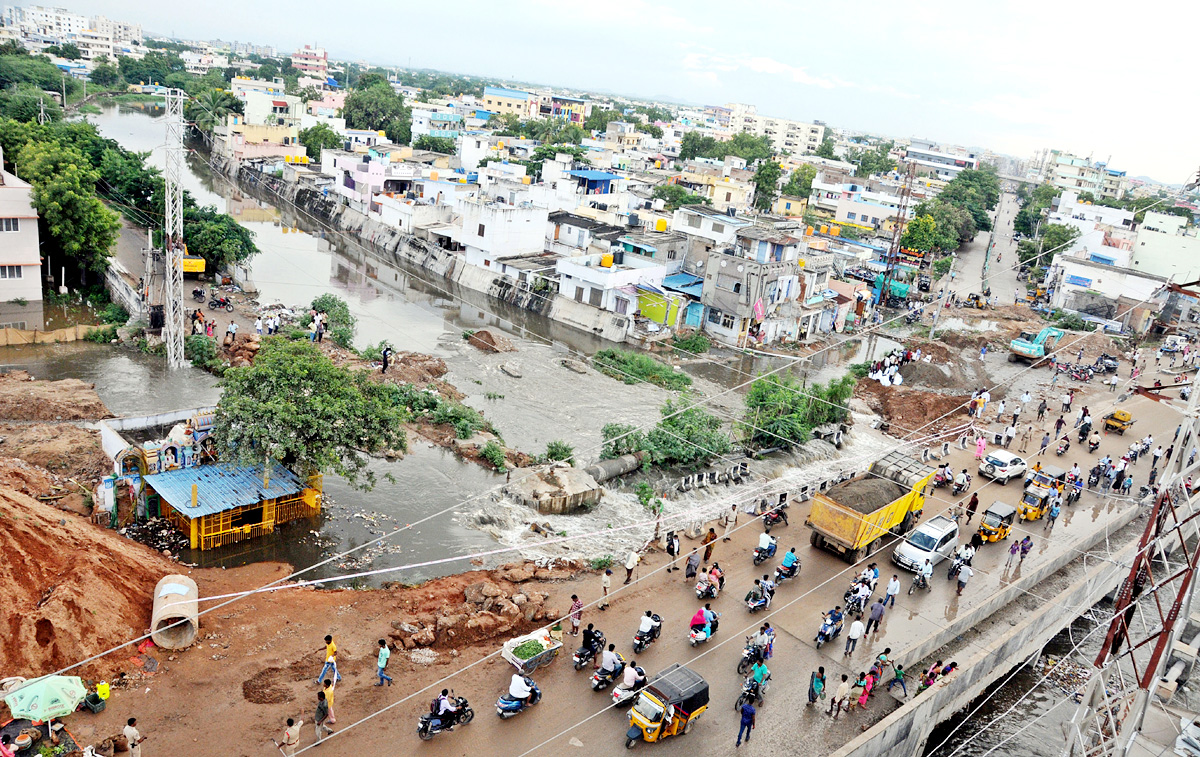 Heavy Rains in Sri Satyasai Dist - Sakshi6