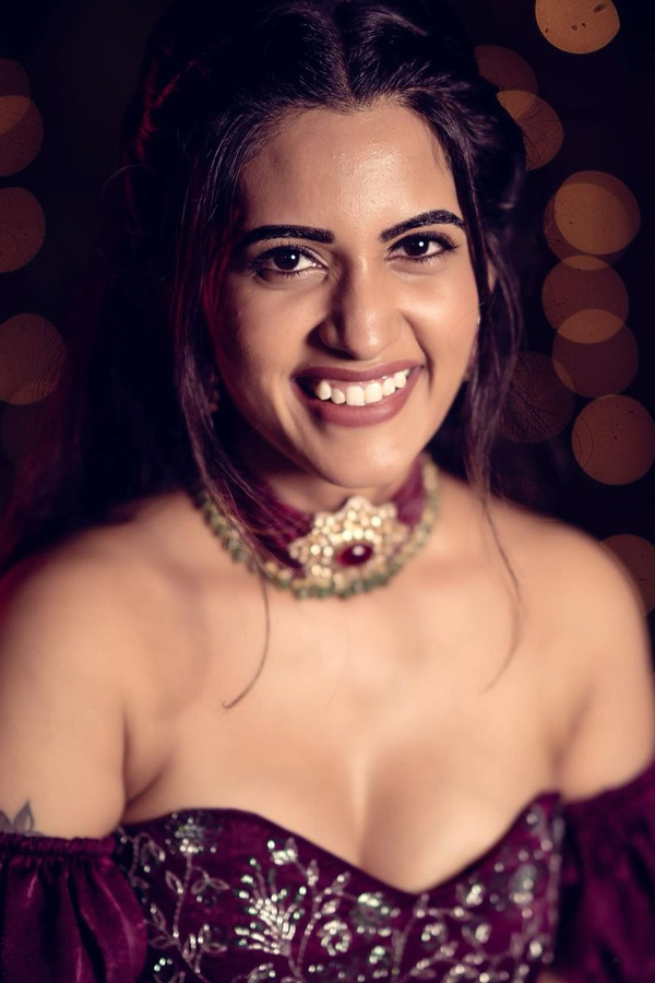 Sravanthi Chokarapu Latest Photoshoot Stills - Sakshi3