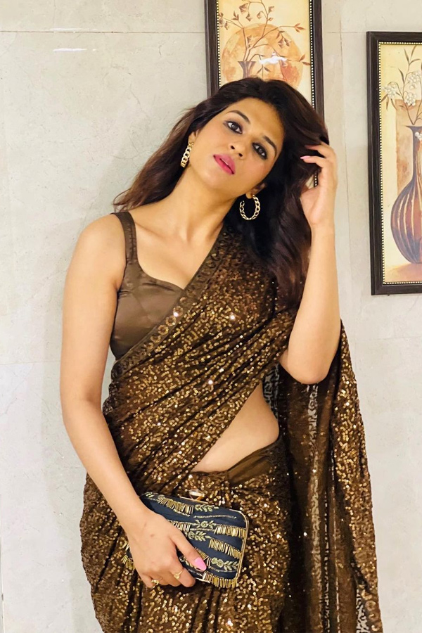 Shraddha Das Latest Photos - Sakshi4