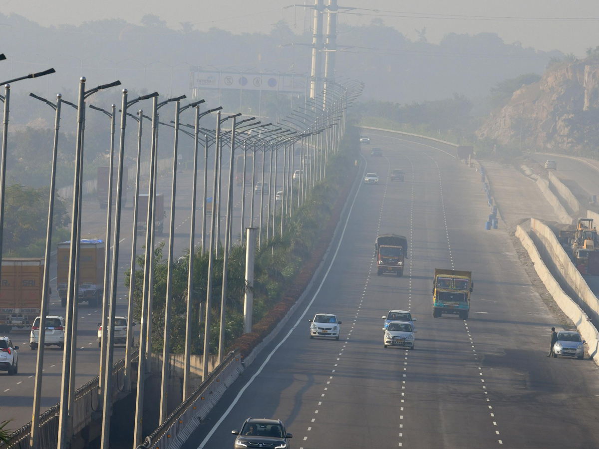 Cold Intensity Increases In Hyderabad - Sakshi1