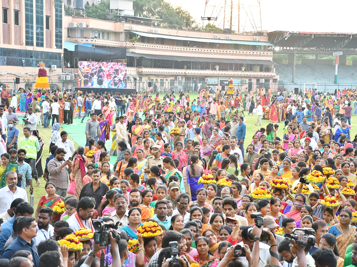Saddula Bathukamma Celebrations 2022 Photo Gallery - Sakshi27