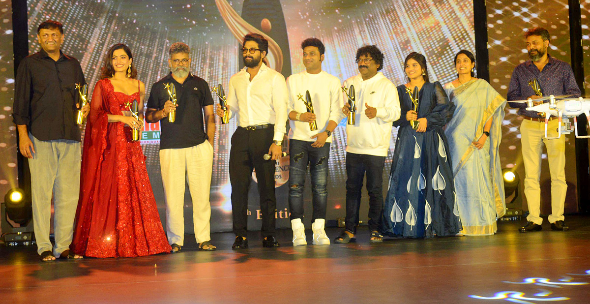 InPics: Top Tollywood Actors In Sakshi Excellence Awards 2021, Photos - Sakshi14