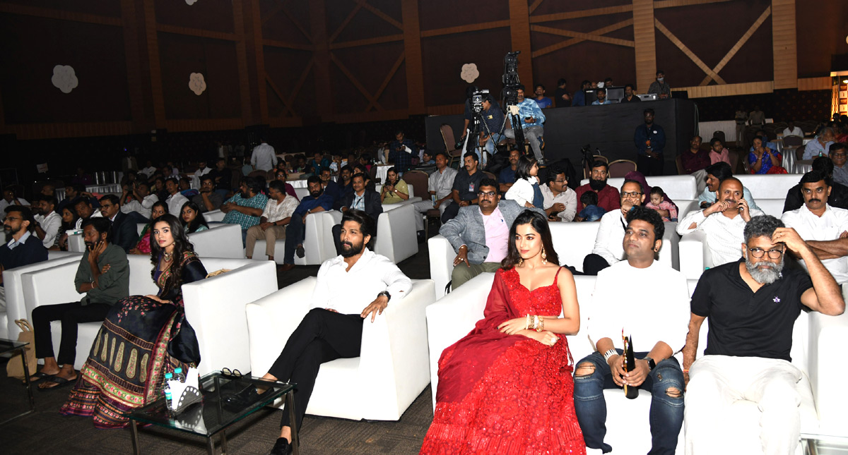 InPics: Top Tollywood Actors In Sakshi Excellence Awards 2021, Photos - Sakshi15