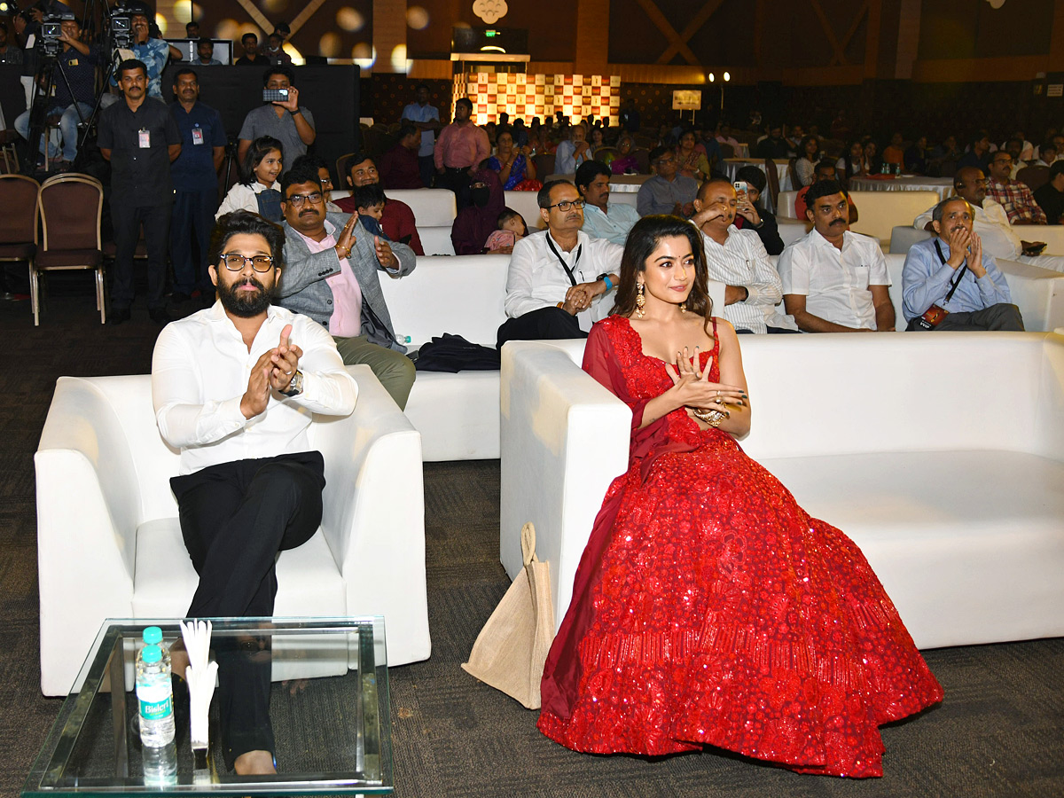 InPics: Top Tollywood Actors In Sakshi Excellence Awards 2021, Photos - Sakshi3