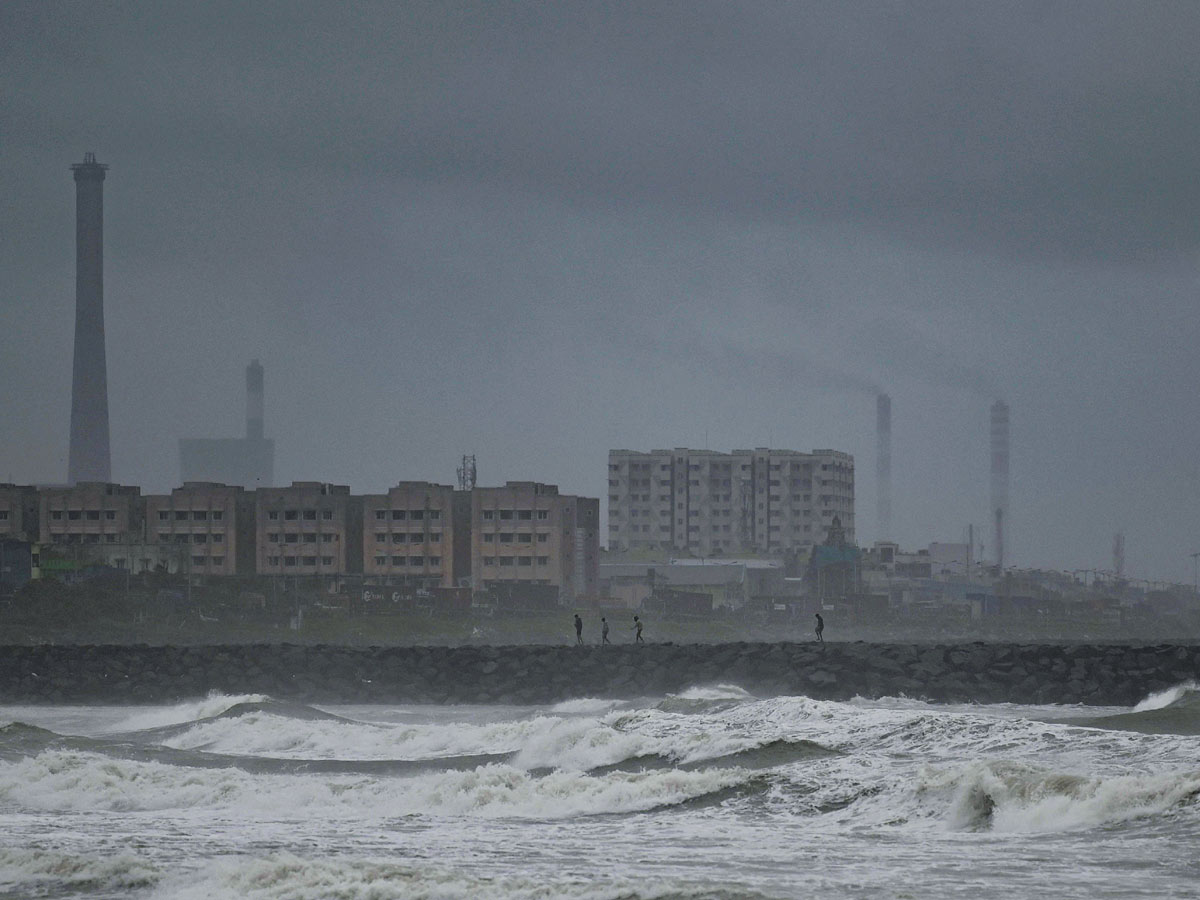 Heavy Rain in TamilNadu Photos - Sakshi15