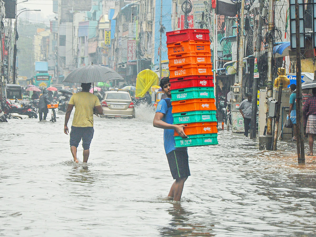 Heavy Rain in TamilNadu Photos - Sakshi7