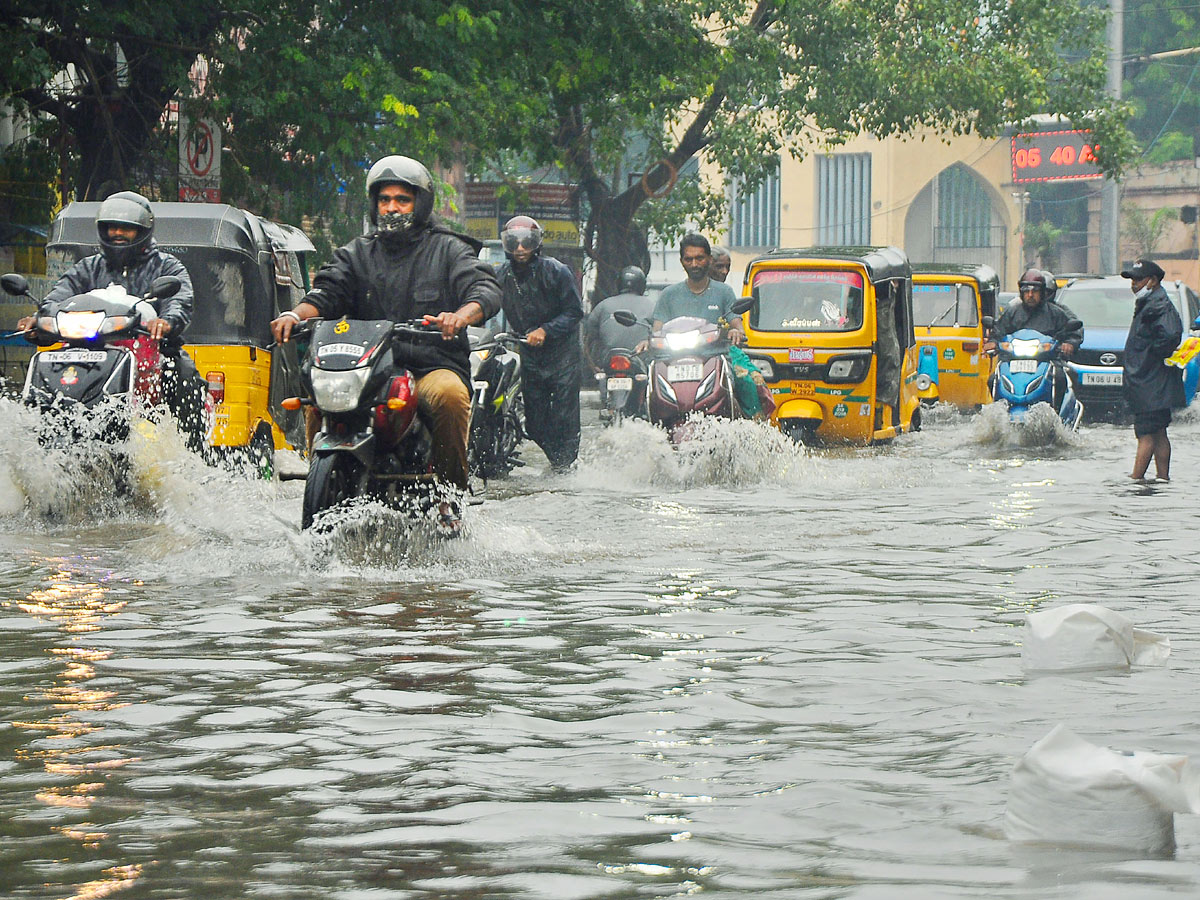 Heavy Rain in TamilNadu Photos - Sakshi8