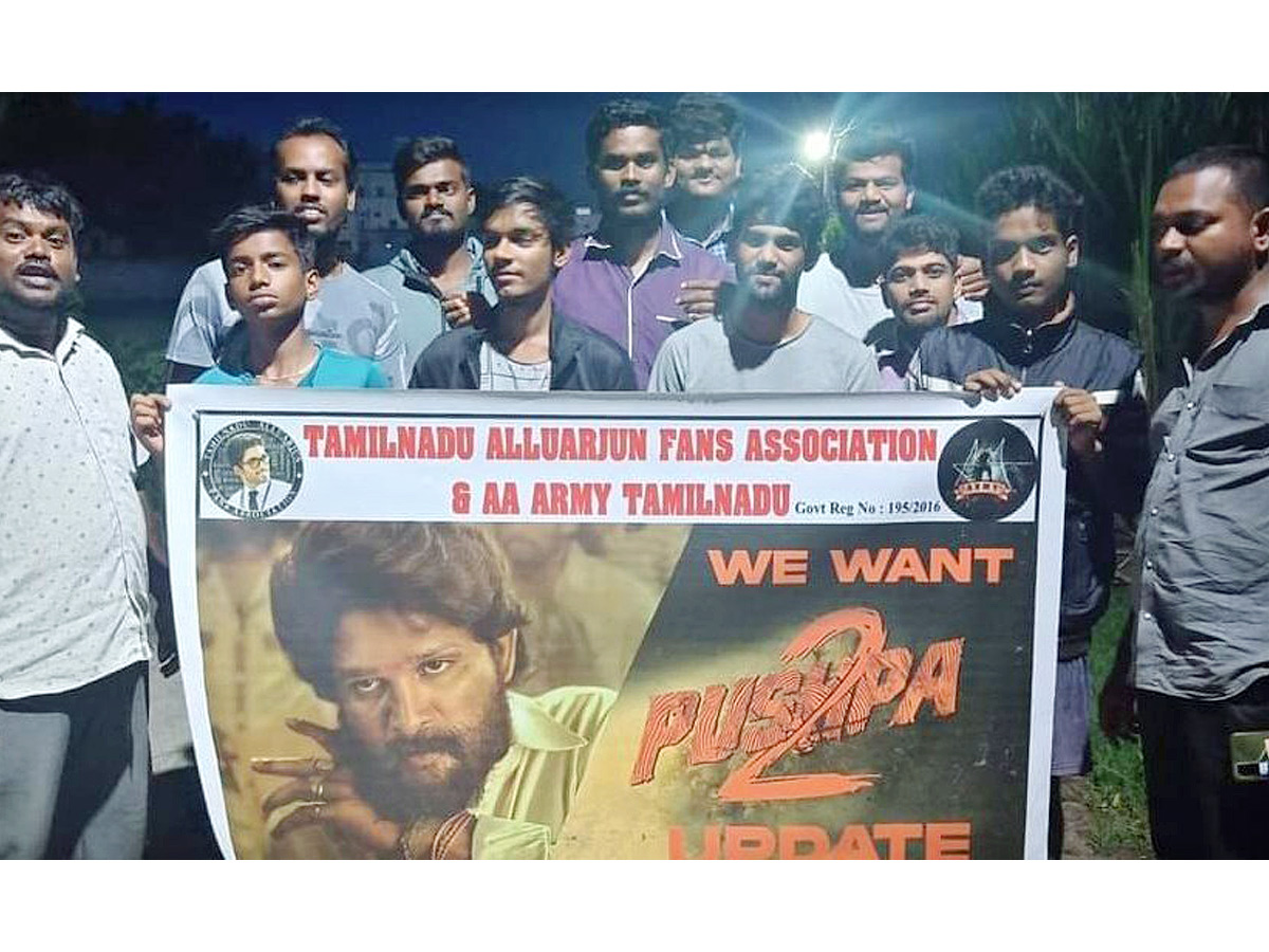 Allu Arjun fans protest about Pushpa 2 update Photo Gallery - Sakshi9