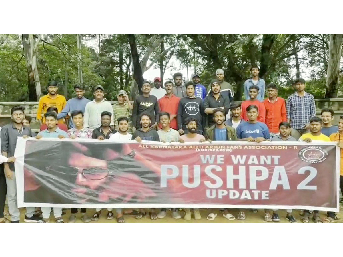Allu Arjun fans protest about Pushpa 2 update Photo Gallery - Sakshi10