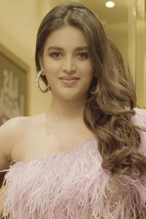 Nidhhi Agerwal Latest photos - Sakshi11