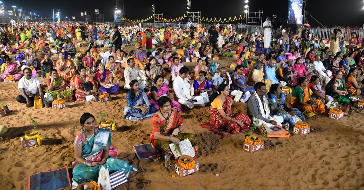 Karthika Deepotsavam In RK Beach Visakhapatnam - Sakshi26
