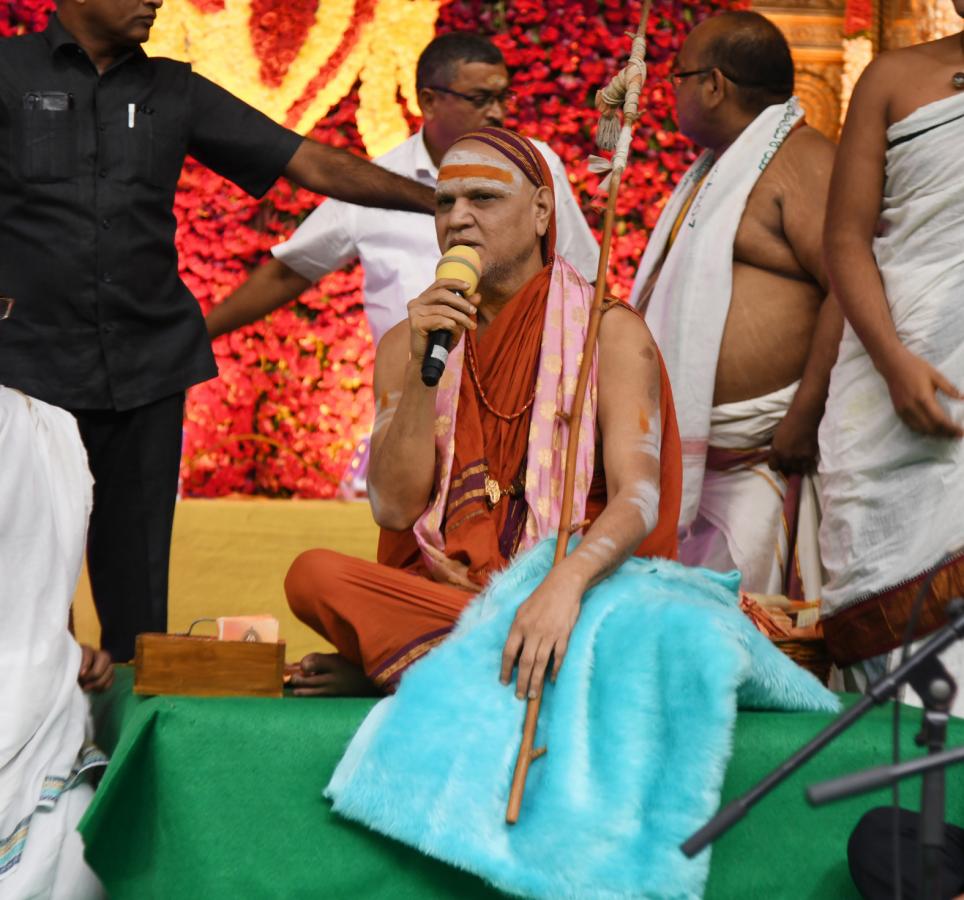 Karthika Deepotsavam In RK Beach Visakhapatnam - Sakshi31