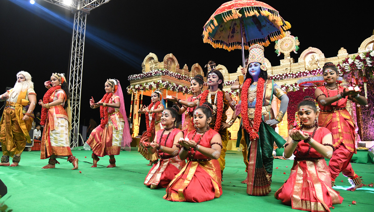 Karthika Deepotsavam In RK Beach Visakhapatnam - Sakshi6