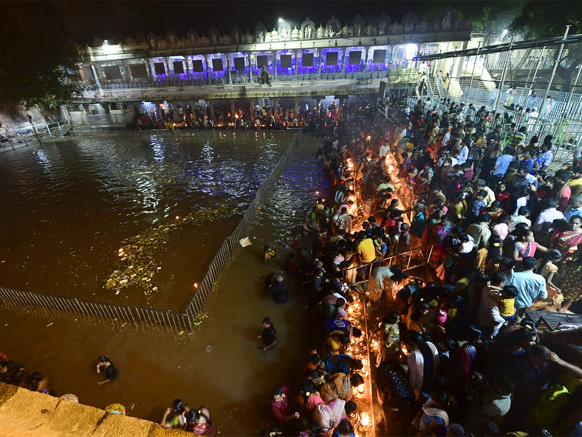 Karthika Pournami Devotees Rush At Kapila Theertham In Tirupati - Sakshi8