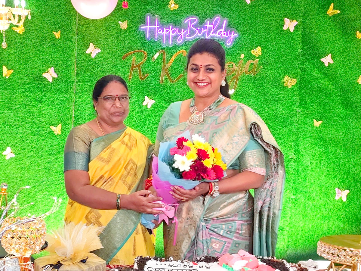 AP Tourism Minister RK Roja Birthday Celebration Photos - Sakshi19