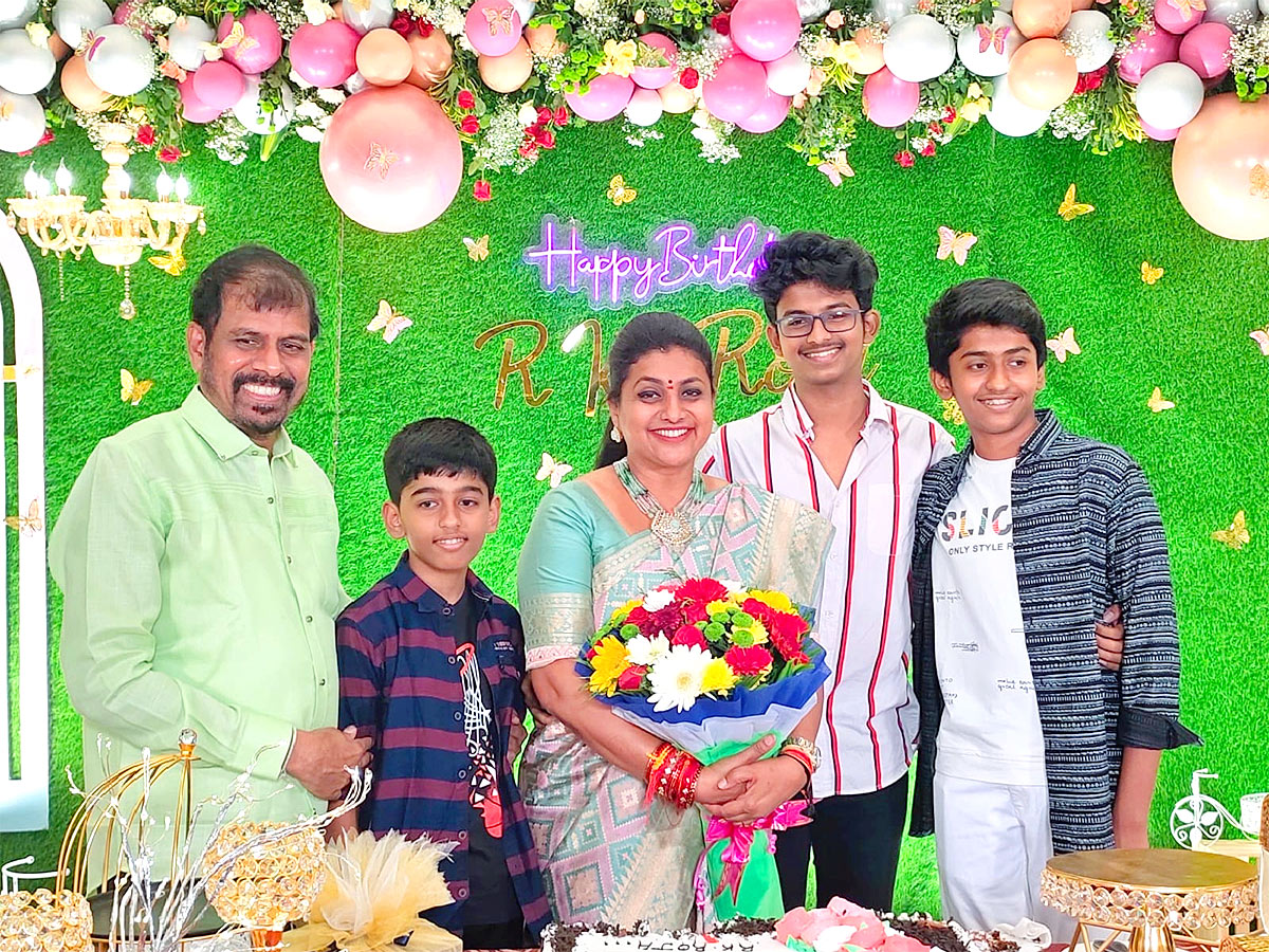 AP Tourism Minister RK Roja Birthday Celebration Photos - Sakshi21