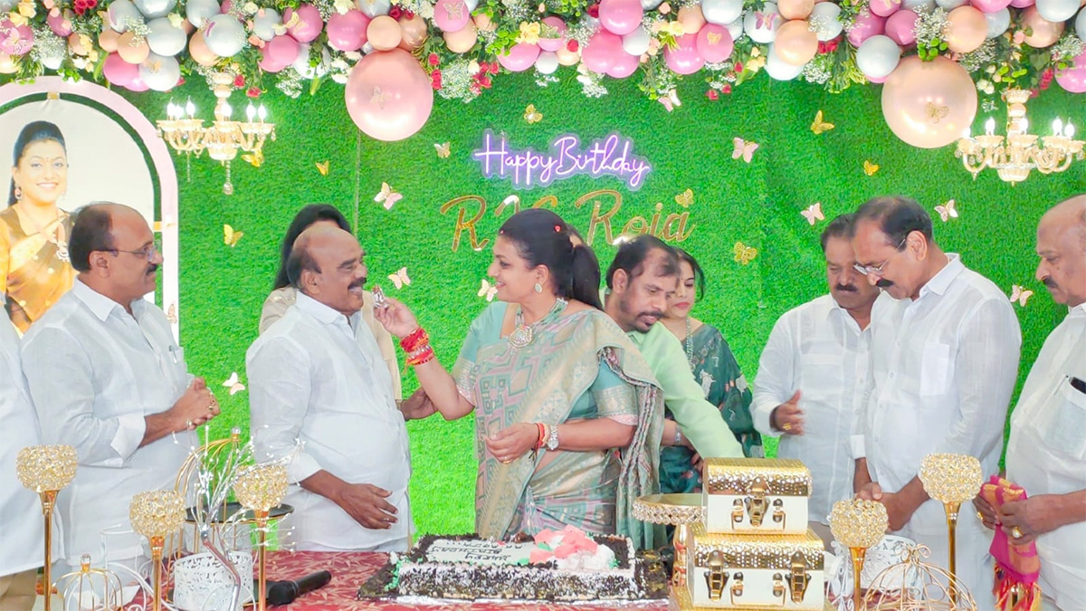 AP Tourism Minister RK Roja Birthday Celebration Photos - Sakshi8