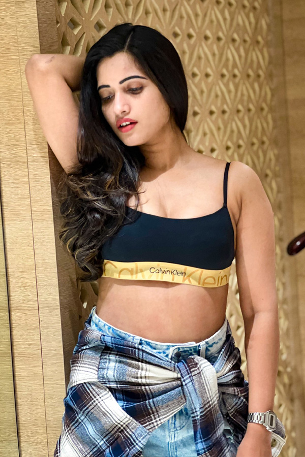 Sravanthi Chokarapu Latest Beautiful Photos  - Sakshi13