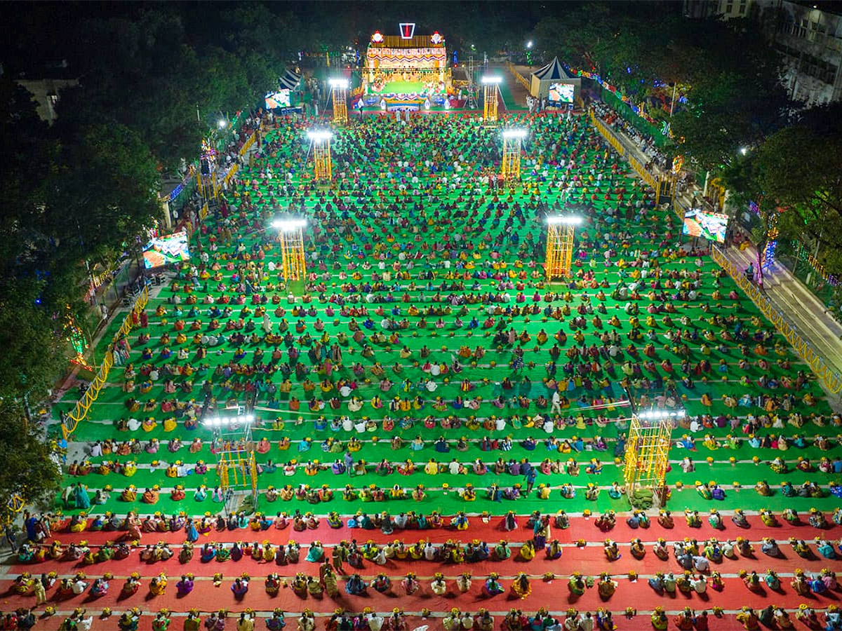 KARTHIKA MAHA DEEPOTSAVAM ORGANISED BY TTD - Sakshi13