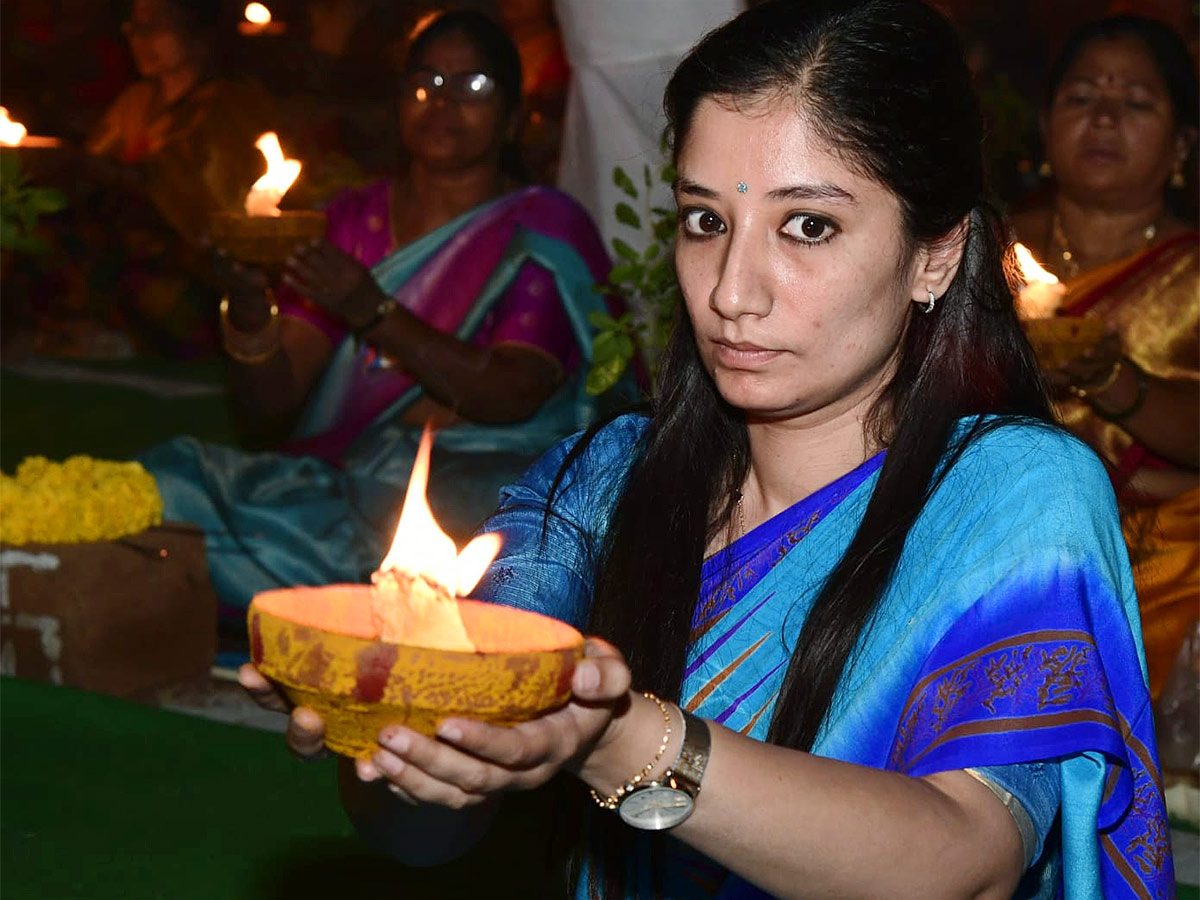 KARTHIKA MAHA DEEPOTSAVAM ORGANISED BY TTD - Sakshi21