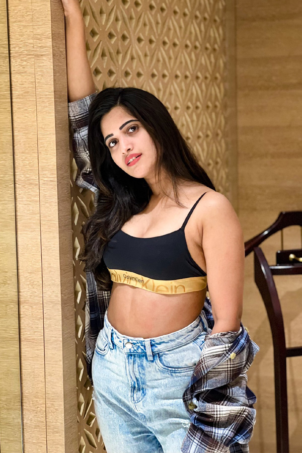 Sravanthi Chokarapu Latest Beautiful Photos  - Sakshi11