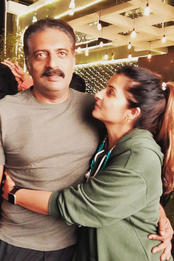 Actor Prakash Raj Family Photo Gallery  - Sakshi6