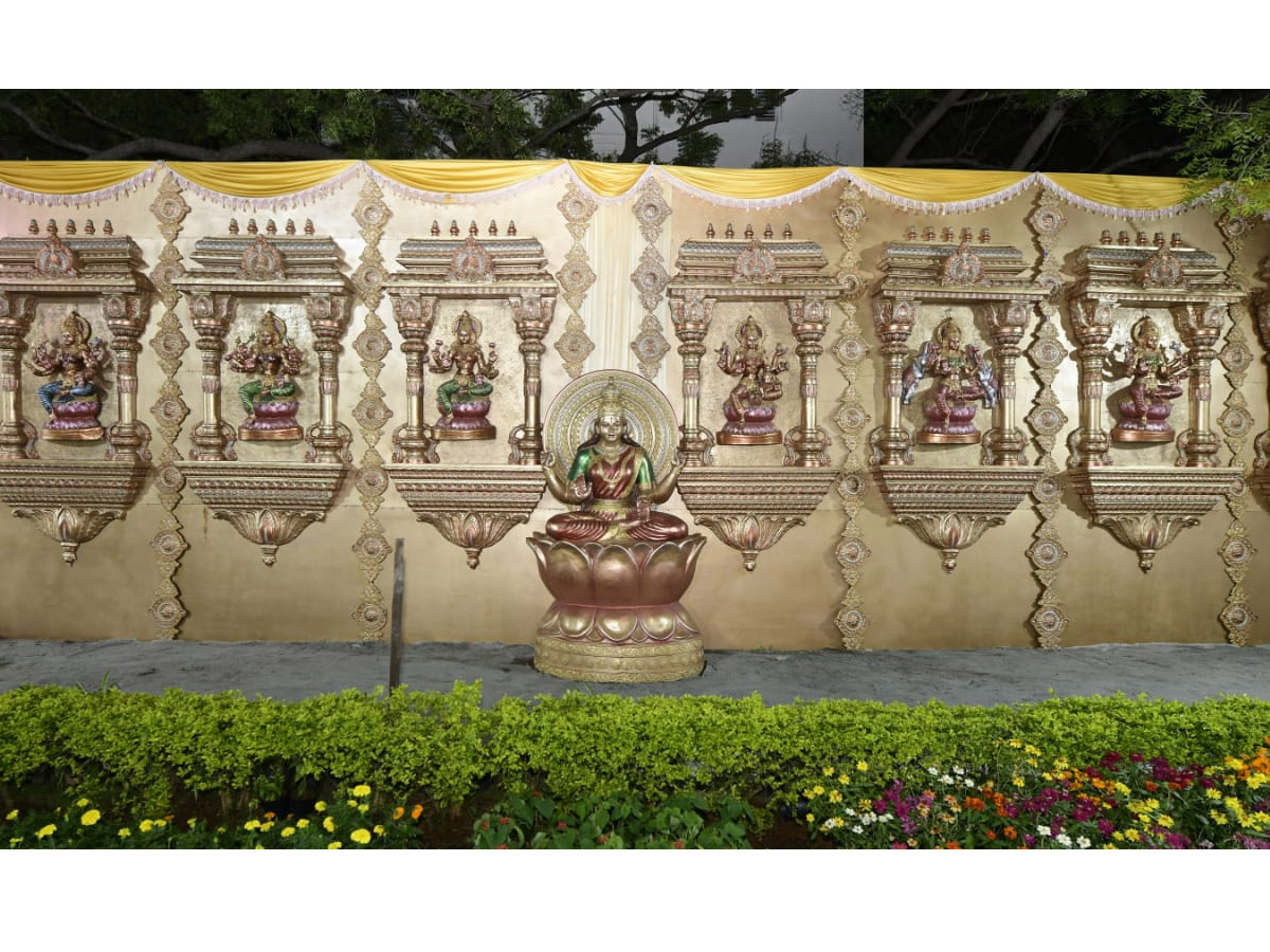 Sri Padmavathi Ammavari Karthika Brahmotsavam 2022  - Sakshi12