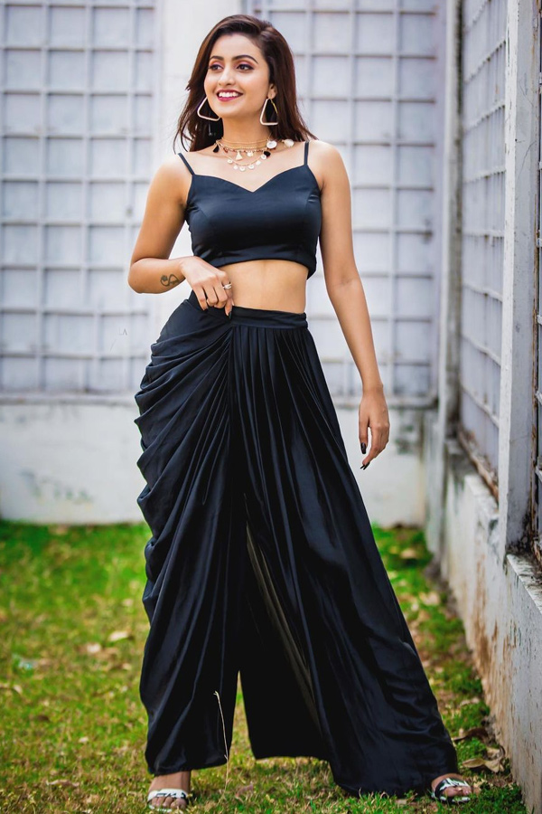 Deepika Pilli Enjoys Vacation In Maldives - Sakshi14