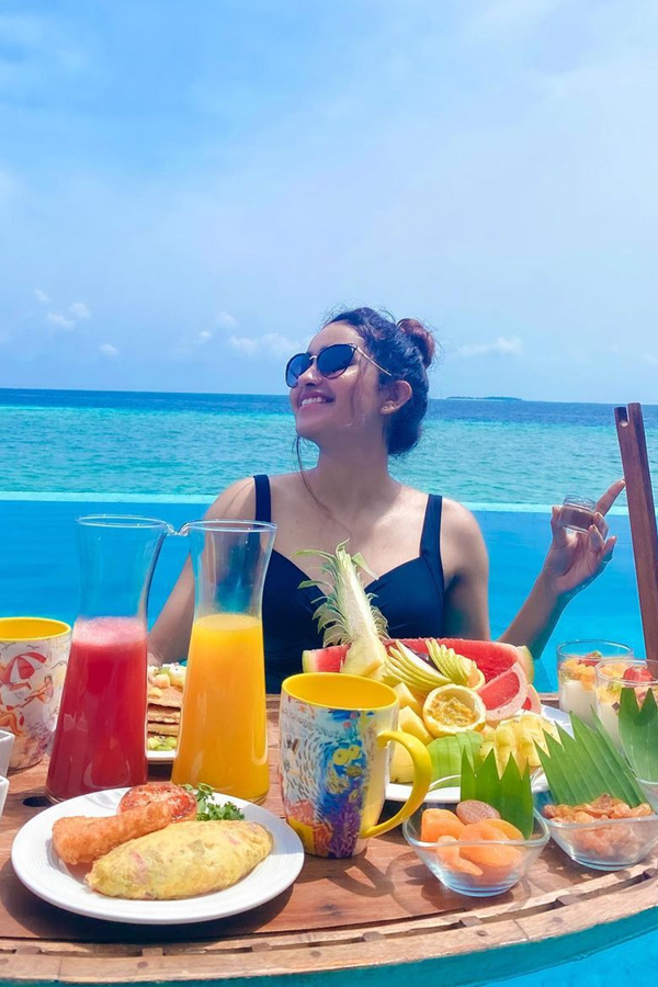 Deepika Pilli Enjoys Vacation In Maldives - Sakshi3