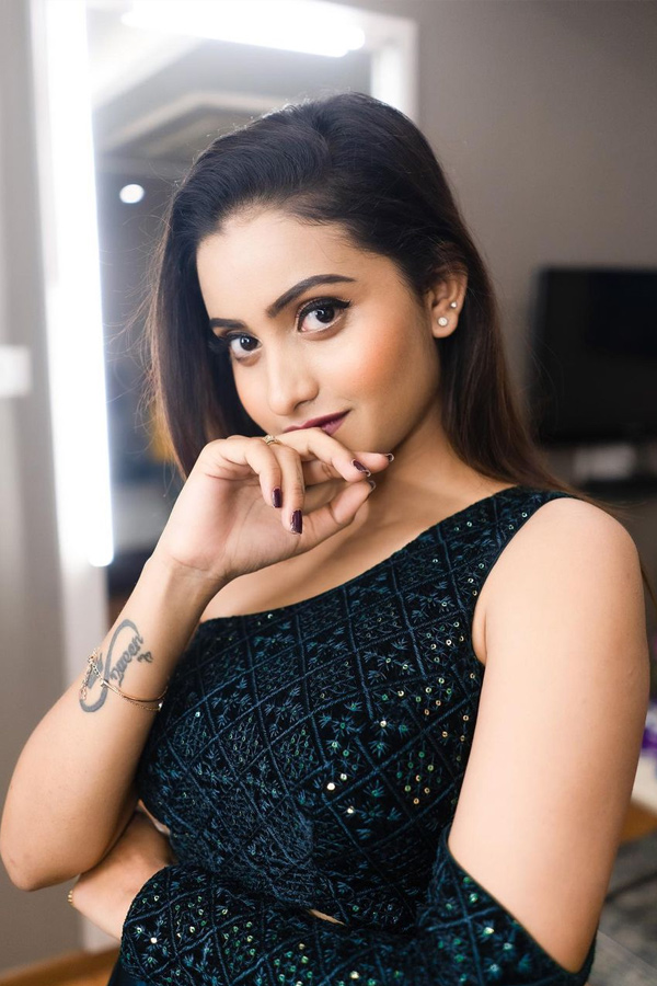 Deepika Pilli Enjoys Vacation In Maldives - Sakshi8