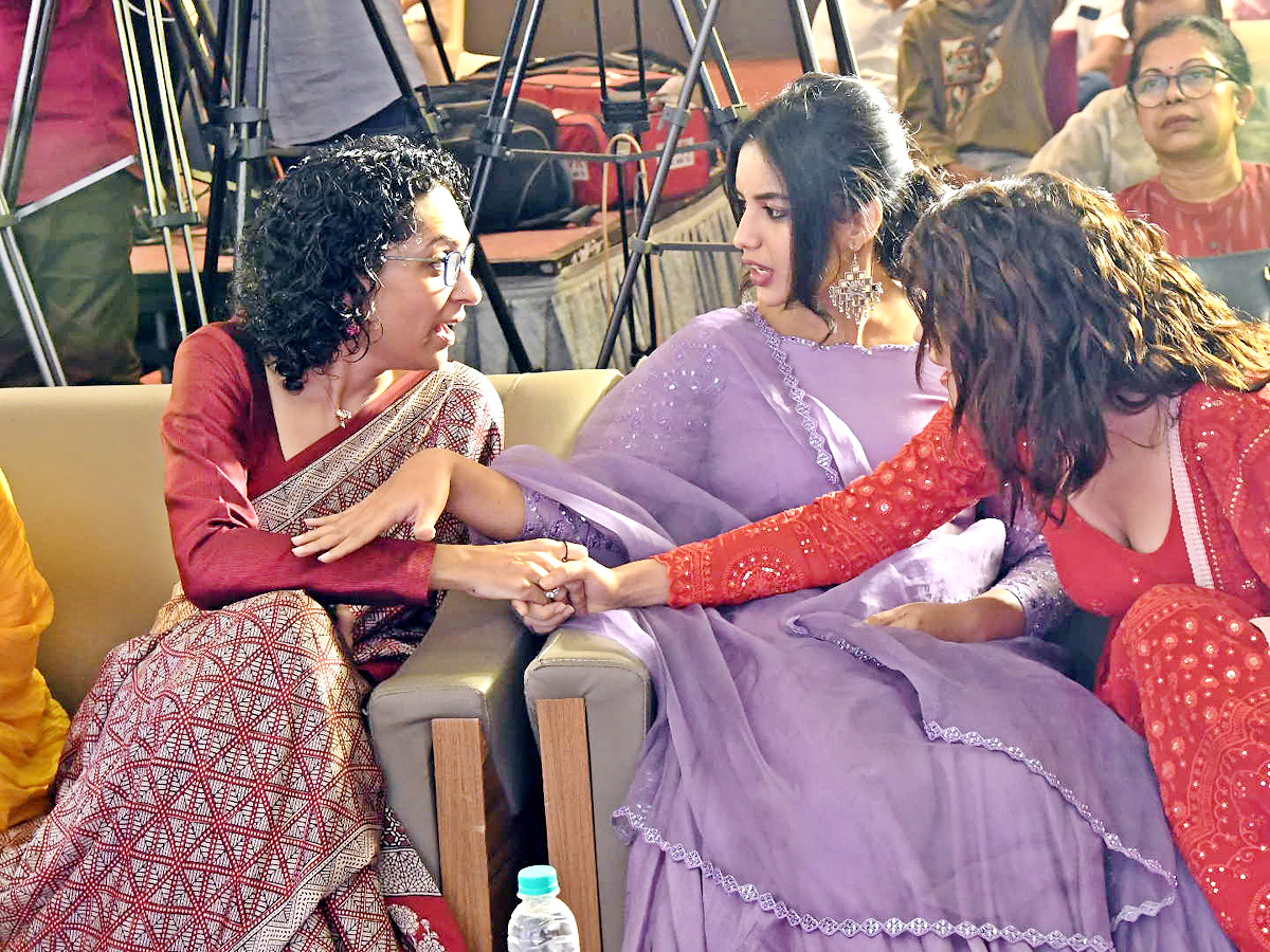 Meet Cute Pre Release Event Photos  - Sakshi6