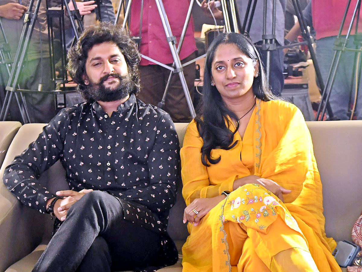 Meet Cute Pre Release Event Photos  - Sakshi15