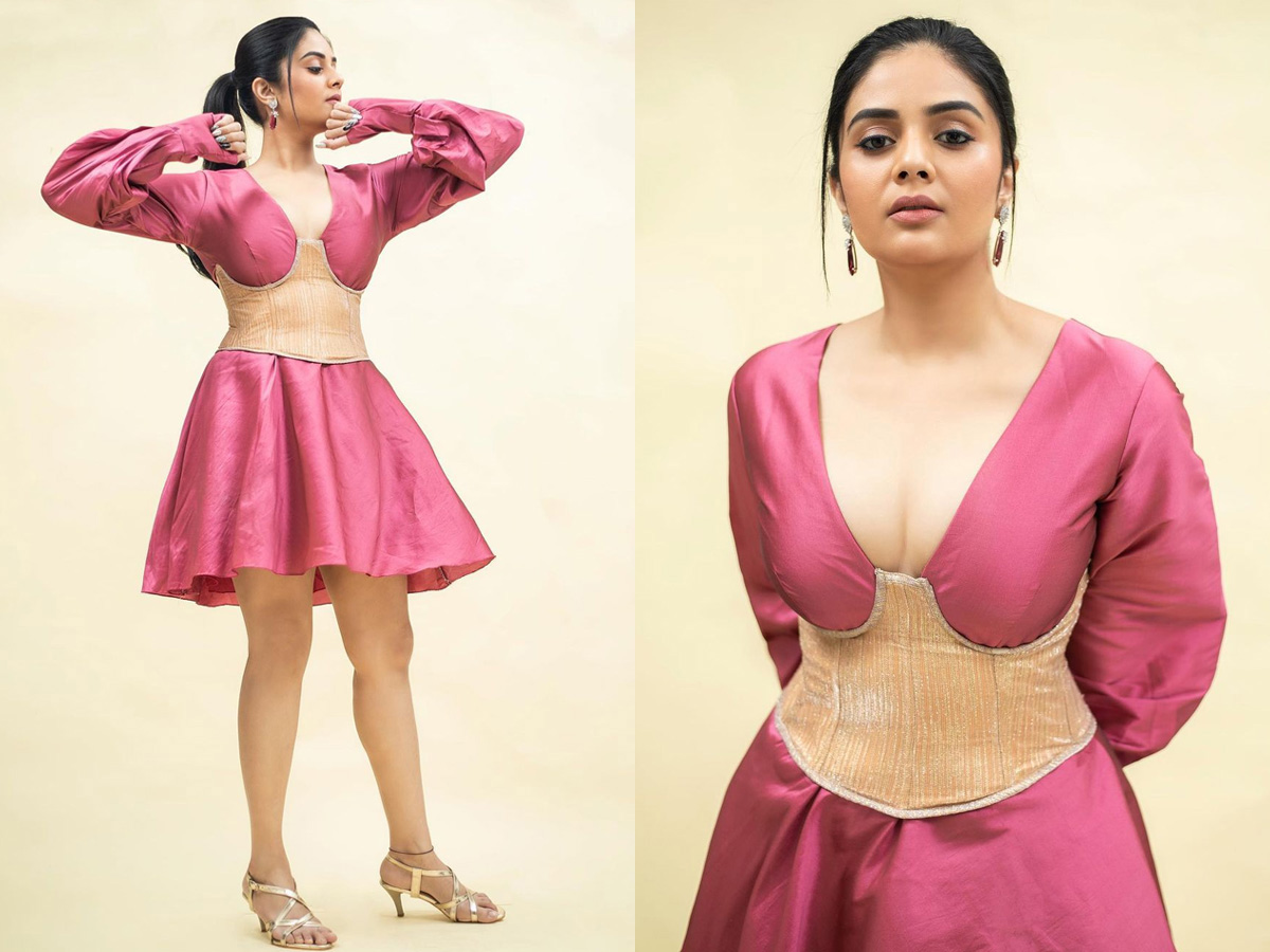 Anchor Sreemukhi Latest Photos - Sakshi1