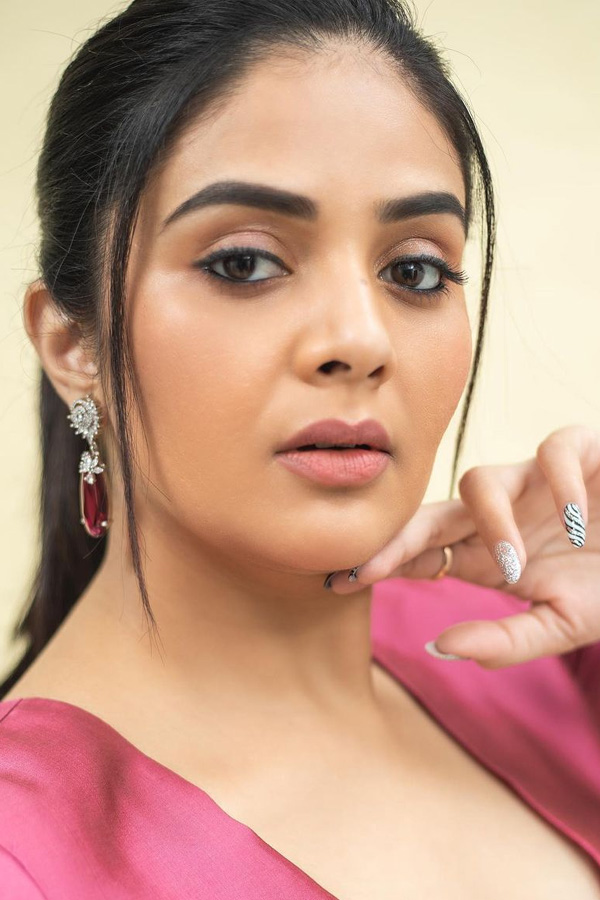 Anchor Sreemukhi Latest Photos - Sakshi4
