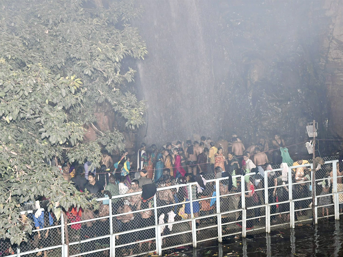 Karthika Pournami Devotees Rush At Kapila Theertham In Tirupati - Sakshi10