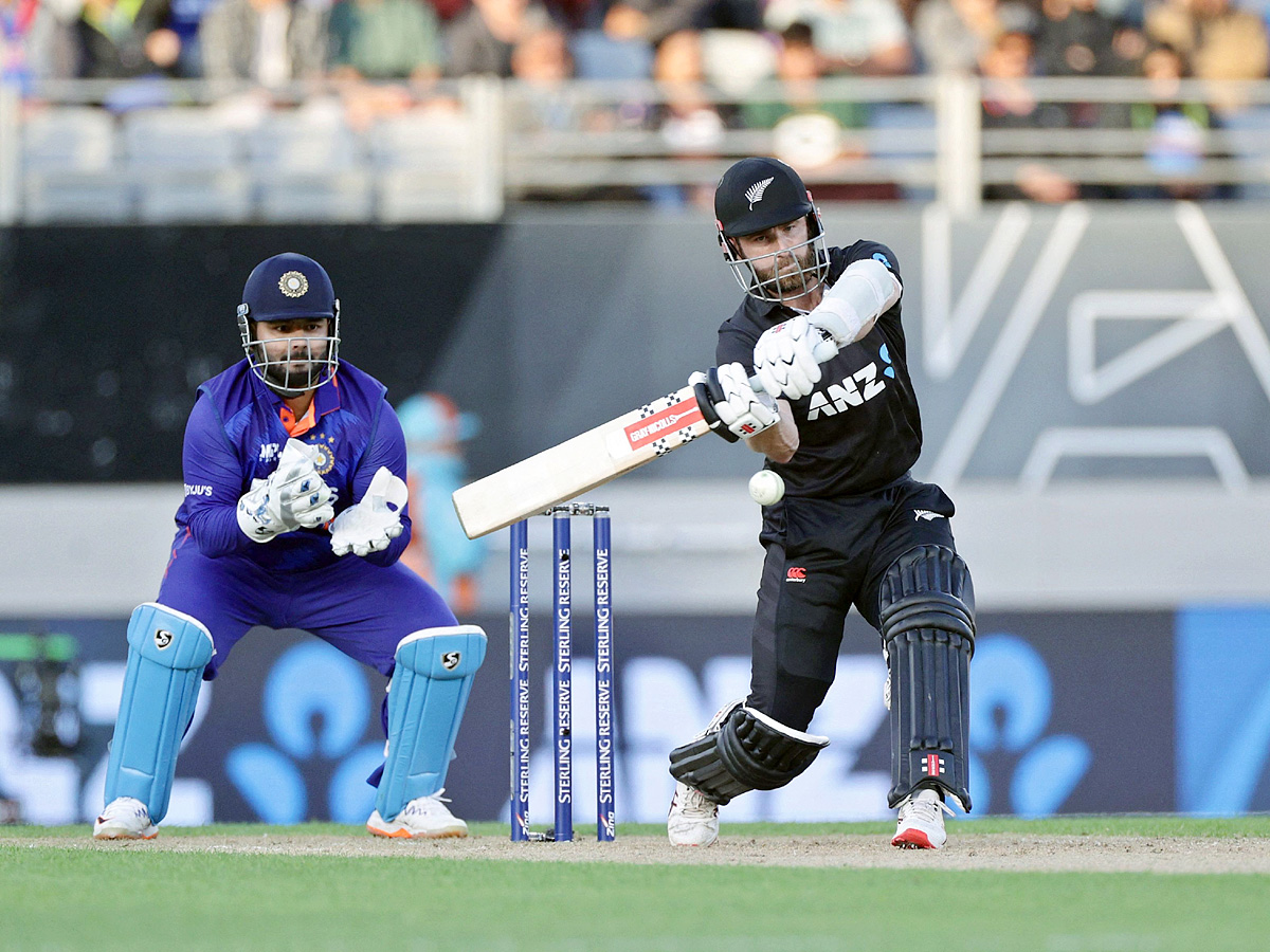 New Zealand beat India by seven wickets in first ODI PHoto Gallery - Sakshi8