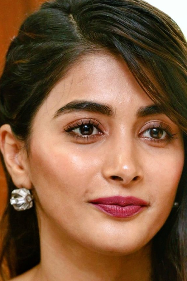 Tollywood Heroine Pooja Hegde Photos - Sakshi7