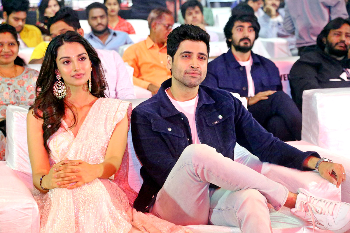 Hit 2 Movie Pre Release Event Photos  - Sakshi17