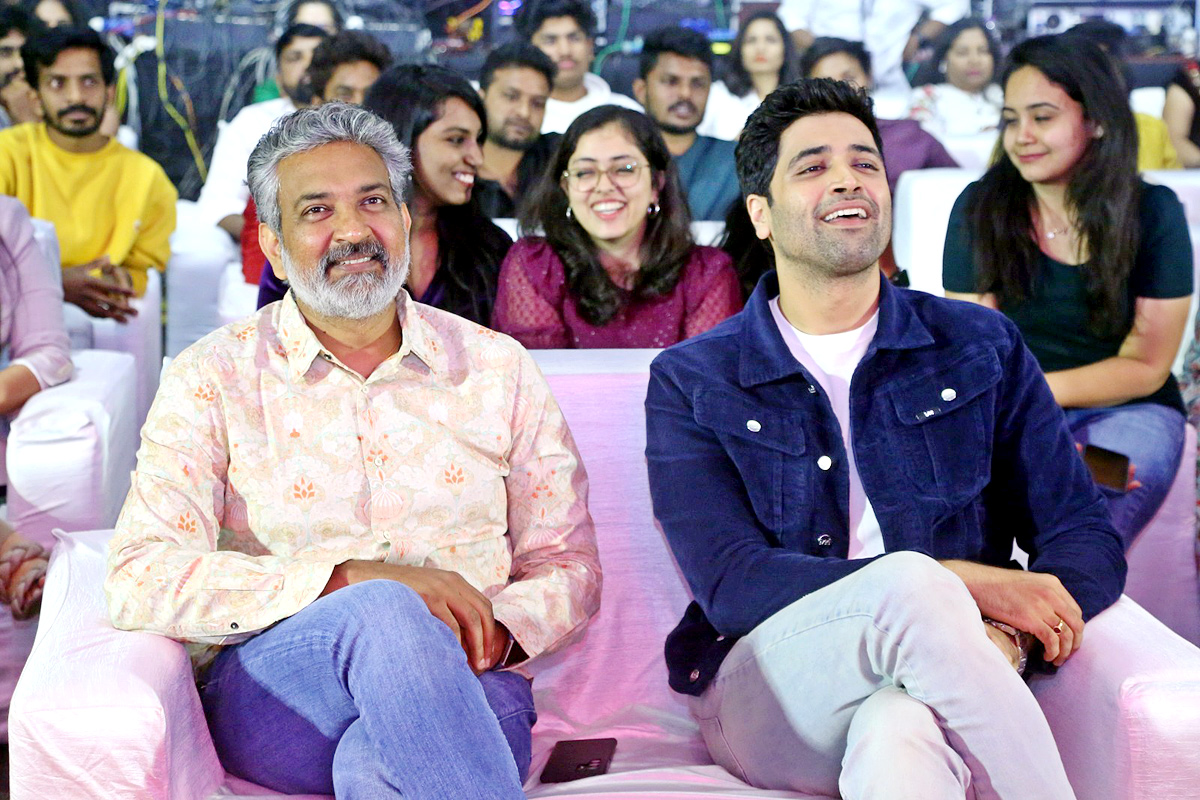 Hit 2 Movie Pre Release Event Photos  - Sakshi29