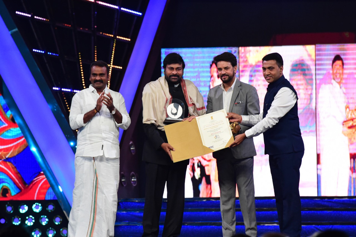 Megastar Chiranjeevi in Goa To Receive The Award at IFFI - Sakshi7
