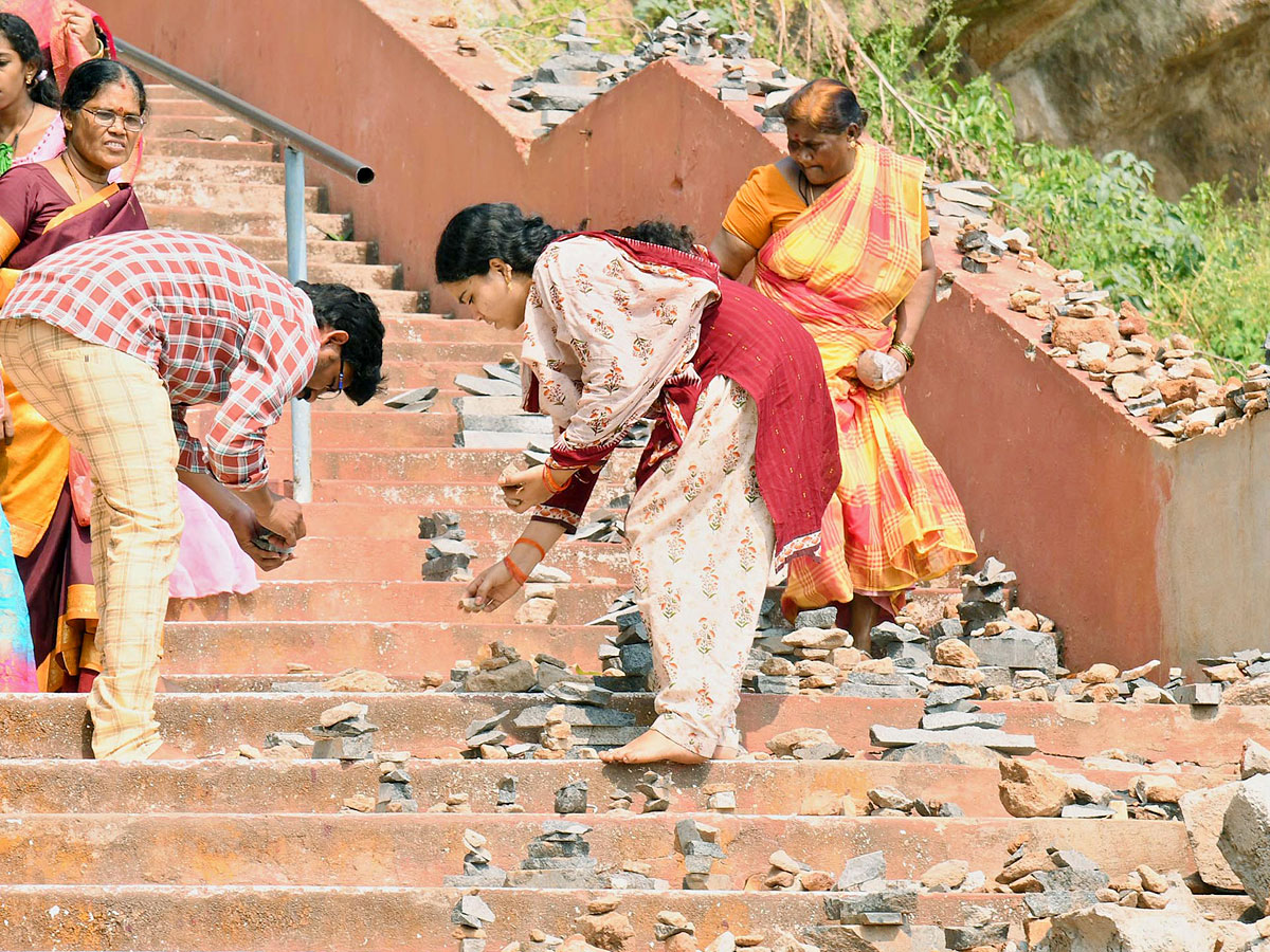 Durga Malleswara Swamy Temple Vijayawada Photos - Sakshi1