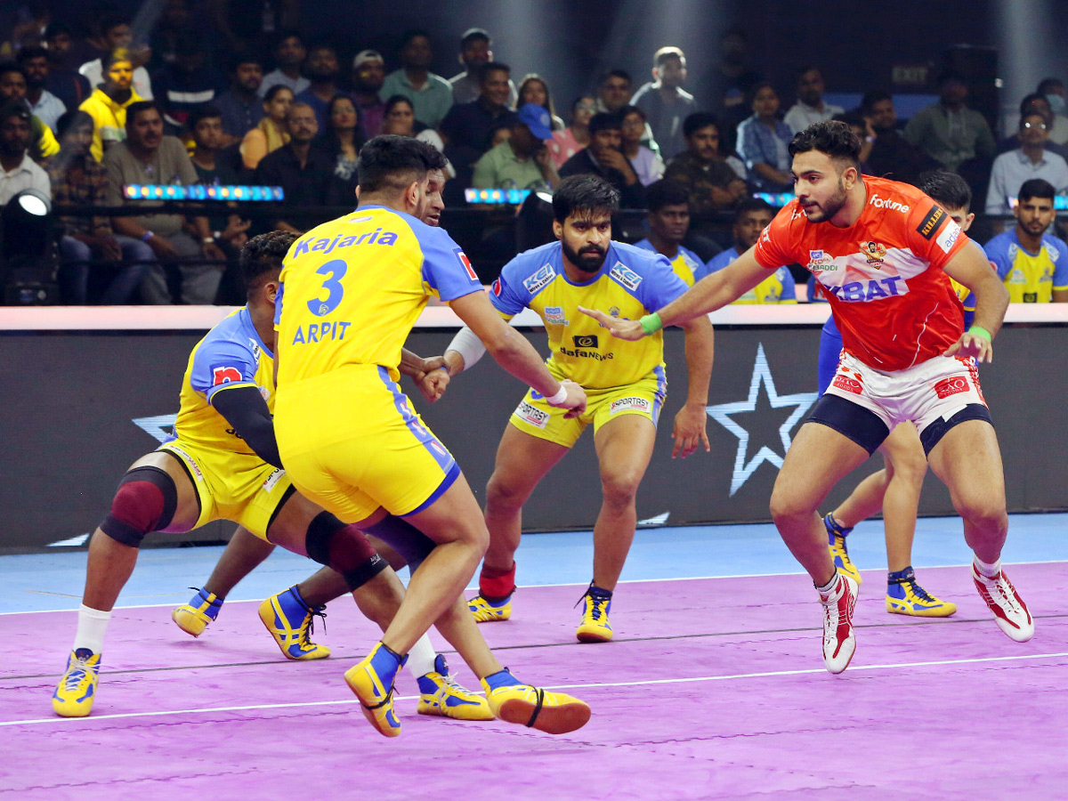 Pro Kabaddi 2022 in Hyderabad Gachibowli Stadium - Sakshi8