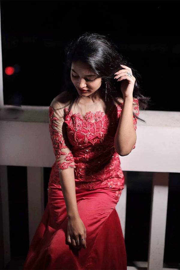 Love Today Movie Fame Actress ivana Photos - Sakshi12